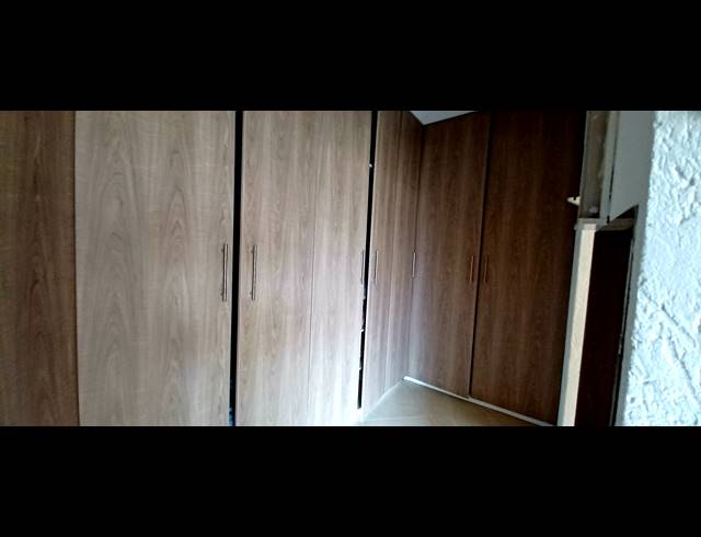 5 BEDROOM HOUSE FOR SALE IN SUNAIR PARK
